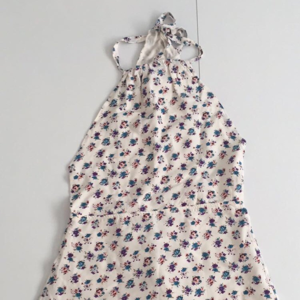 Stone Cold Fox Modest Petal Dress - Picture 4 of 5